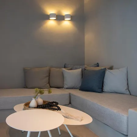 White Apartament Afytos