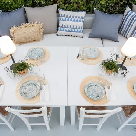 Apartament White