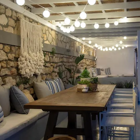 Apartament White Afytos